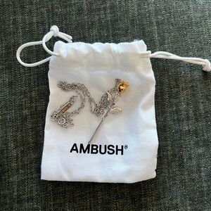 Ambush rose necklace